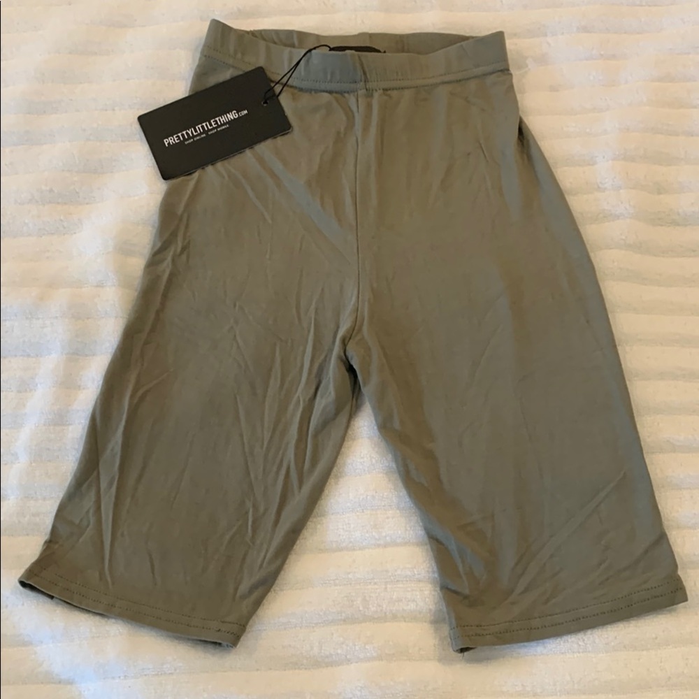 NWT PrettyLittleThing Olive Green Shorts
